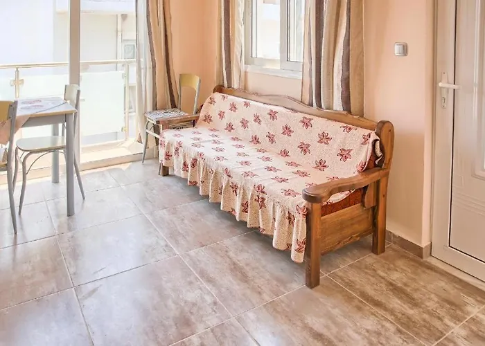 Despinas Seafront Apartments,haraki