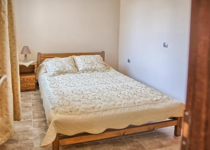 Despinas Seafront Apartments,haraki *