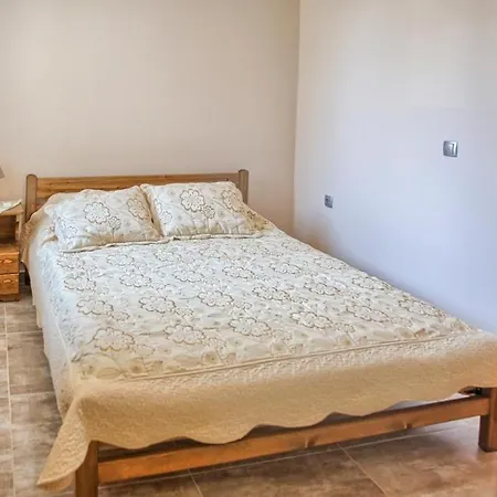 Despinas Seafront Apartments,haraki *