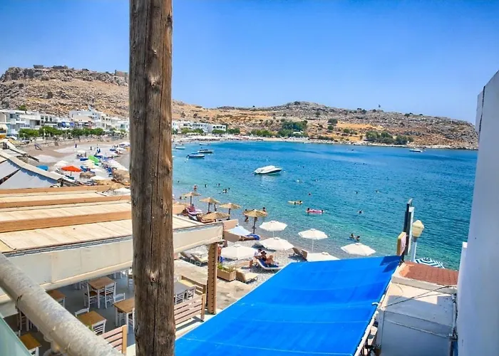 Apartment Despinas Seafront Apartments,haraki Charaki